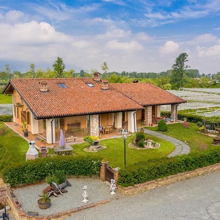 فيلا سالوزوفي Agriturismo Il Nido Di Bacco المظهر الخارجي الصورة